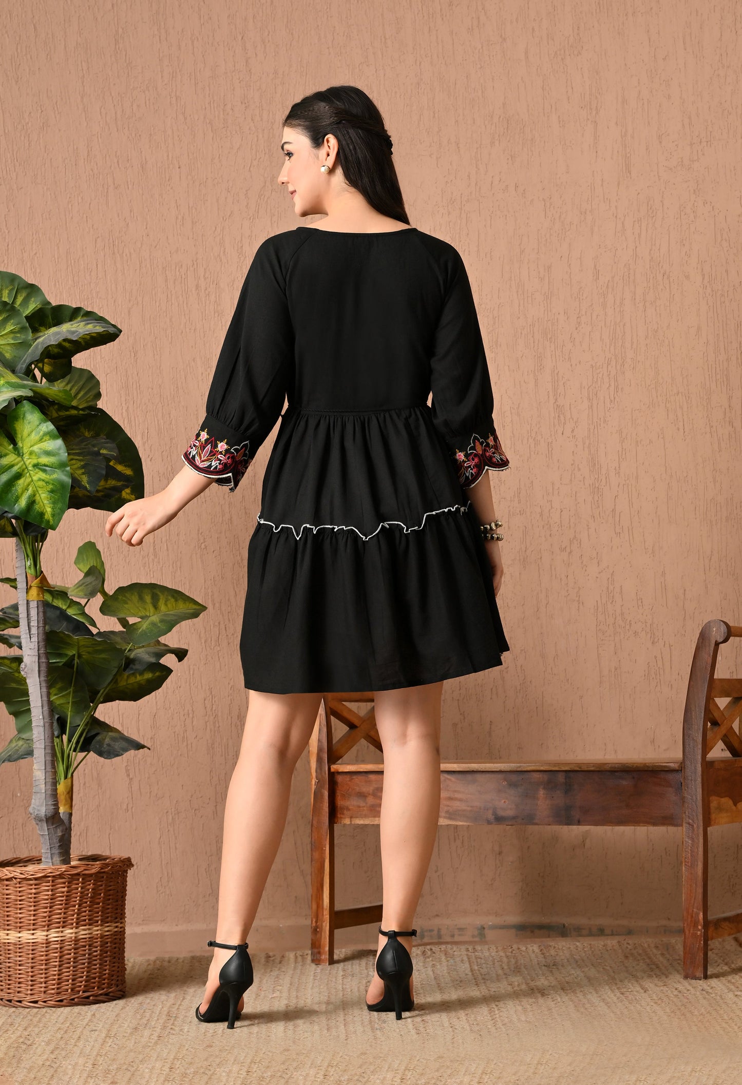 Elegant Black Cotton Frock Midi Dress