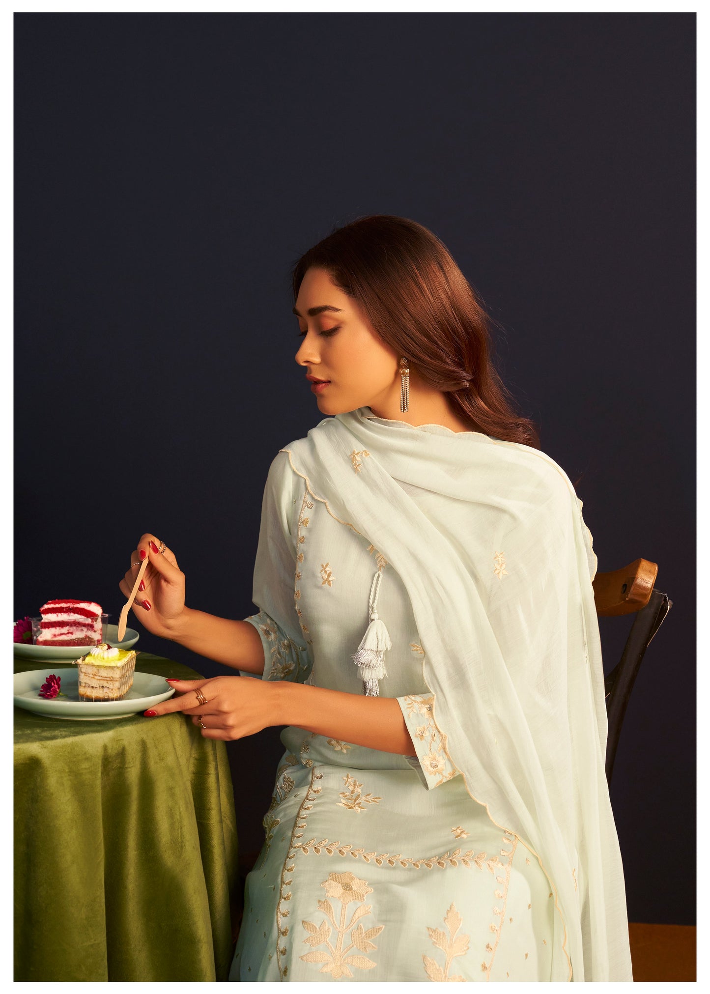 Ivory Bloom Embroidered Kurta Set