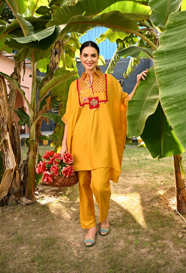 Vibrant Kaftan Suit with Pocket