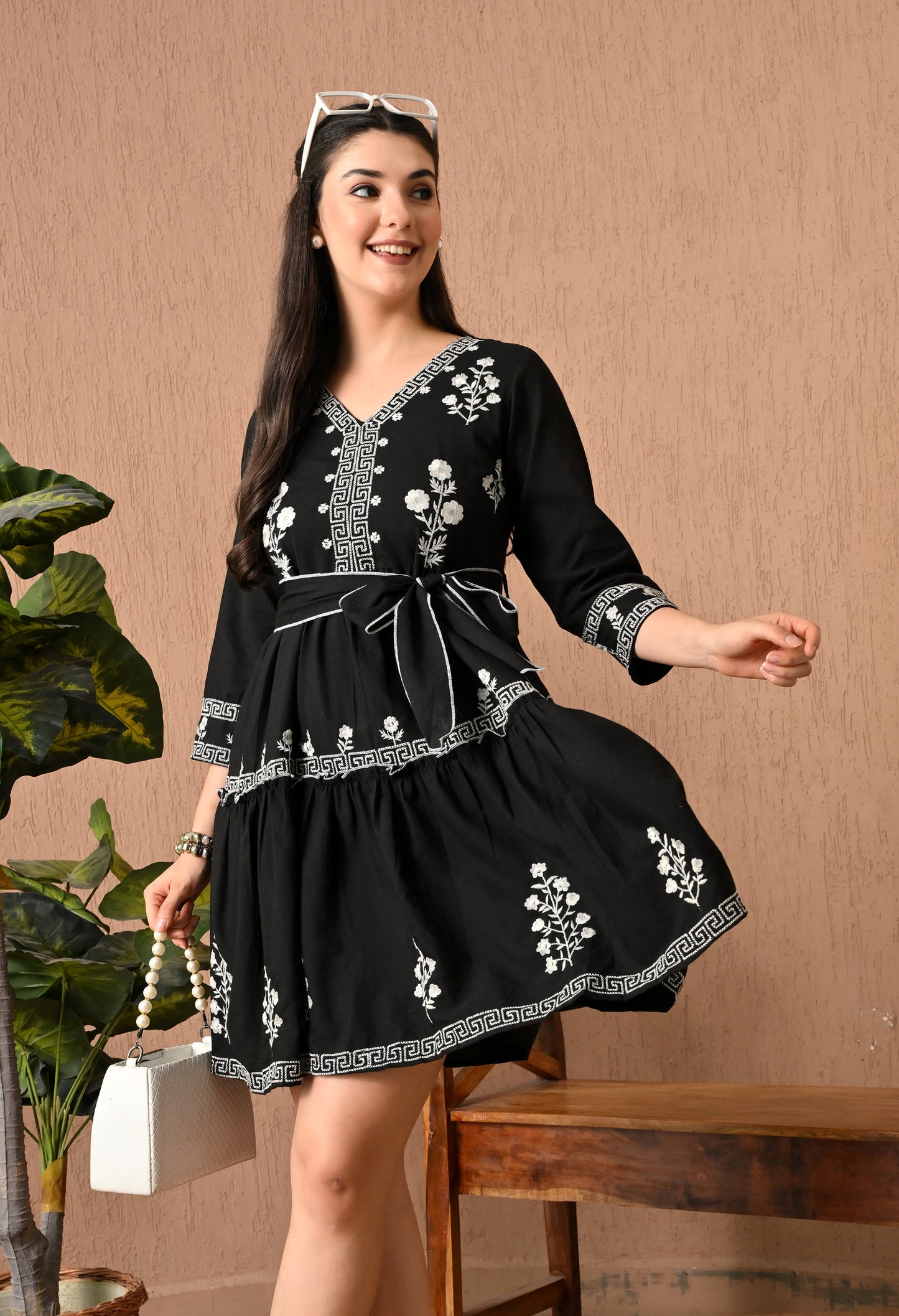 Chic Black Midi Frock Delight