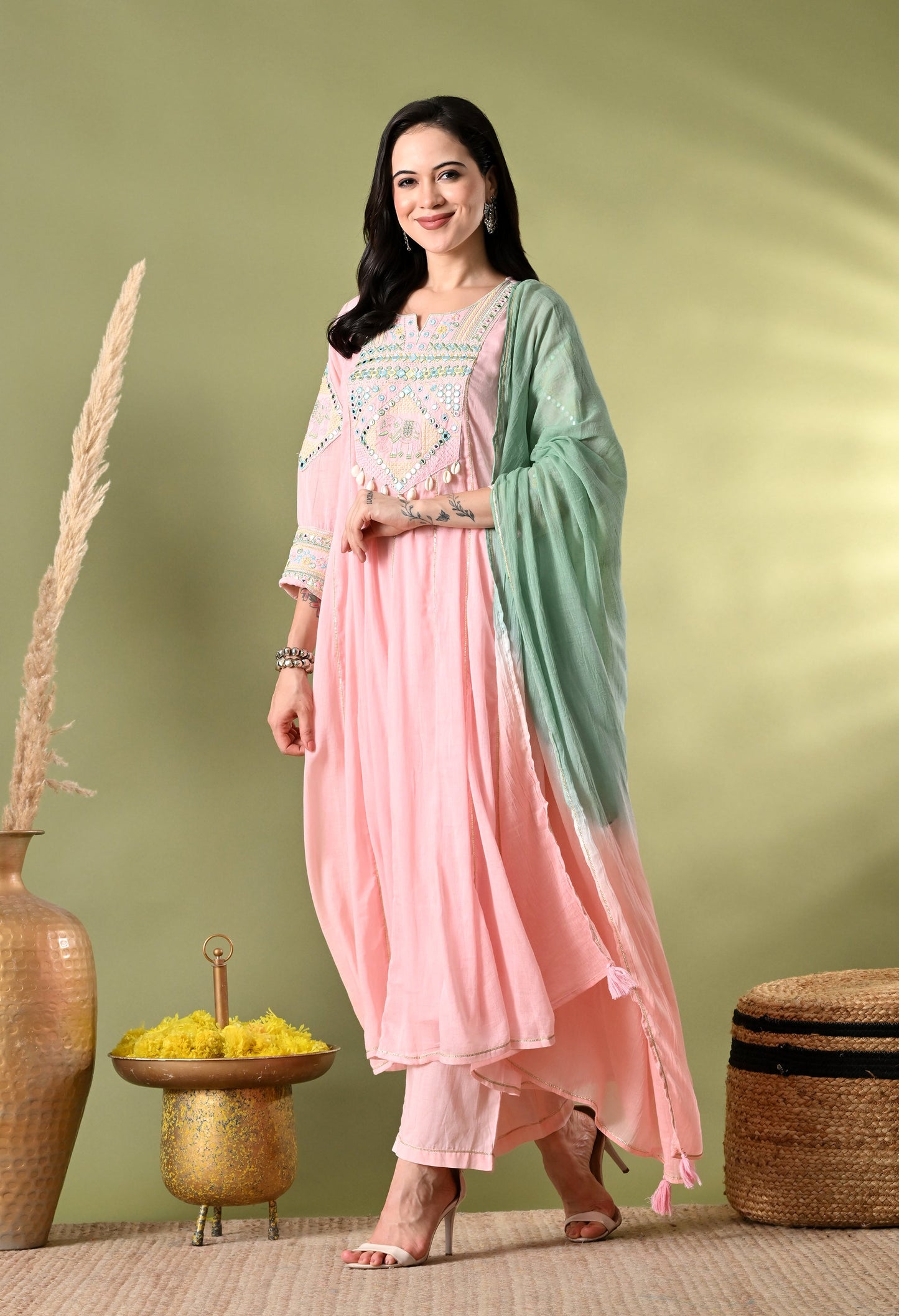 Elegant Light Pink Dream Set