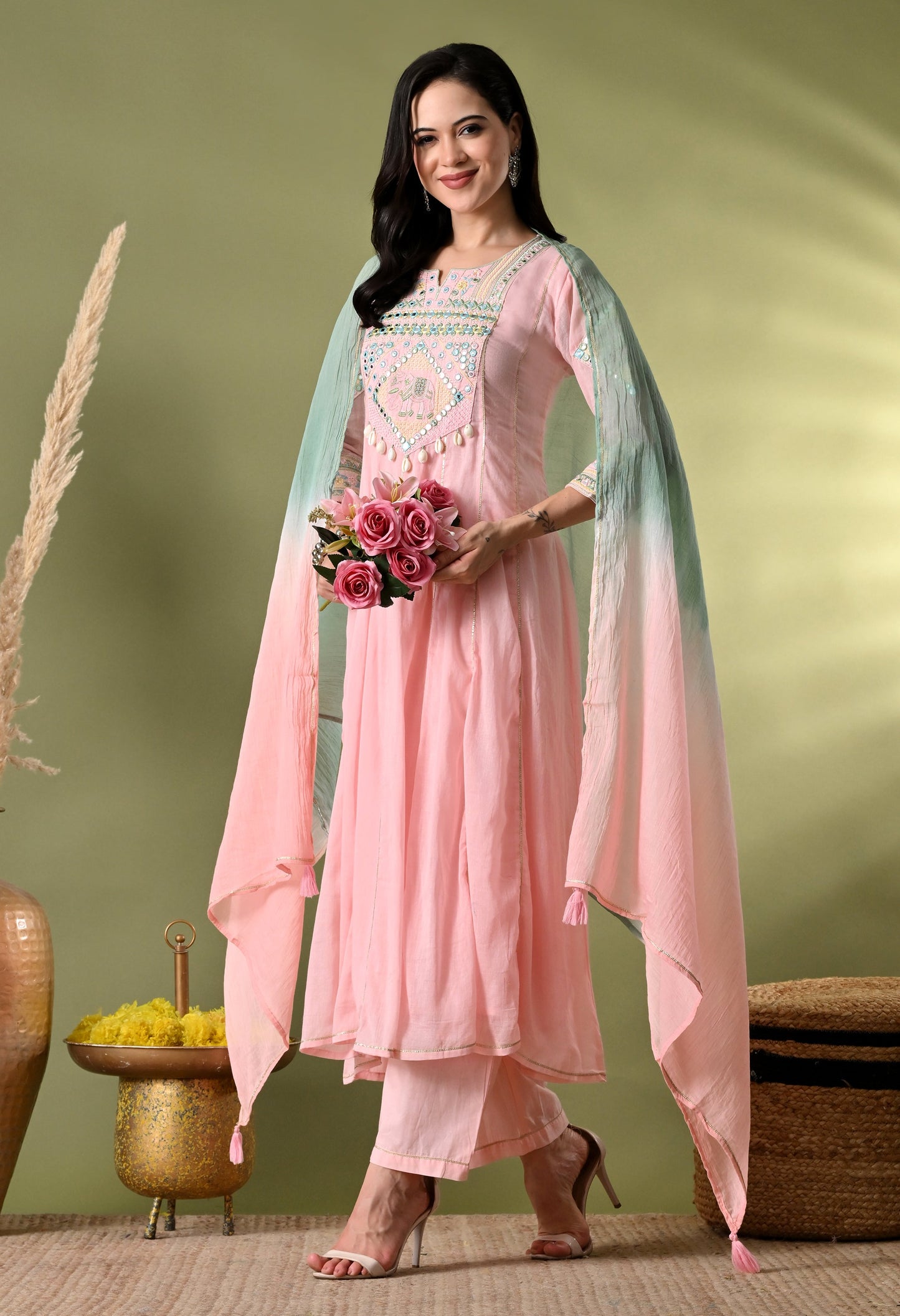 Elegant Light Pink Dream Set
