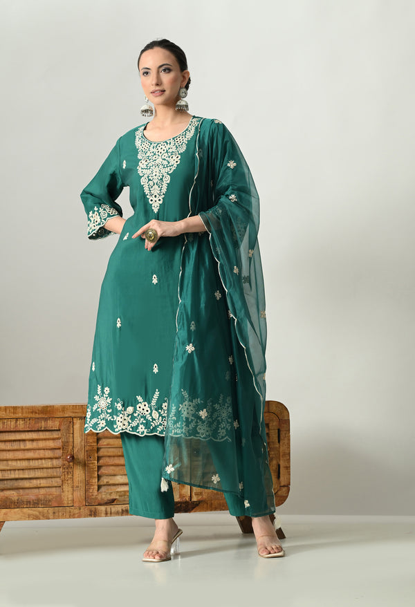 Graceful Green Cotton Pakistani Suit