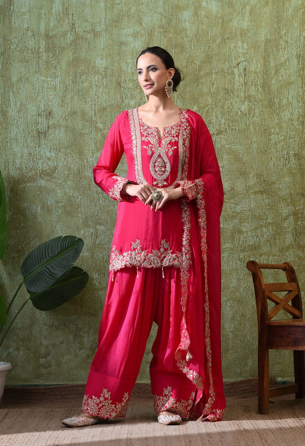 Radiant Magenta Sequin Party Suit For Woman